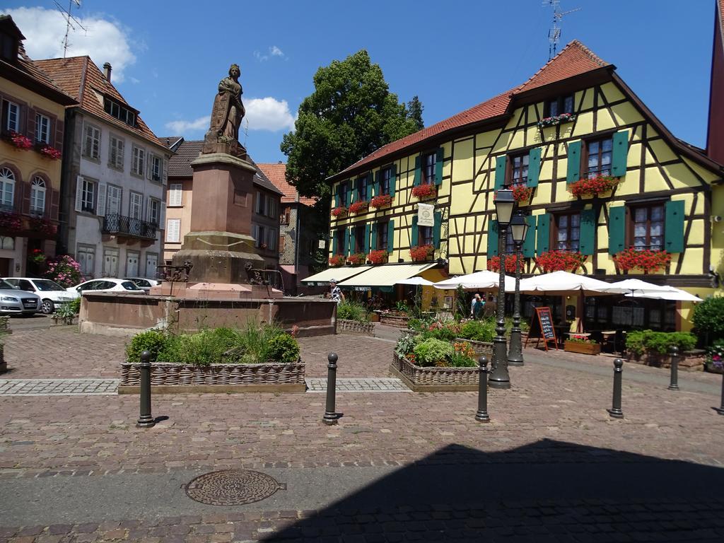 Logis Hotel-Restaurant Du Mouton Ribeauvillé Kültér fotó